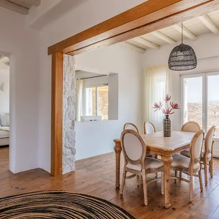 Ryakia Villa, 5 Min Away From Super Paradise Beach Mykonos Town