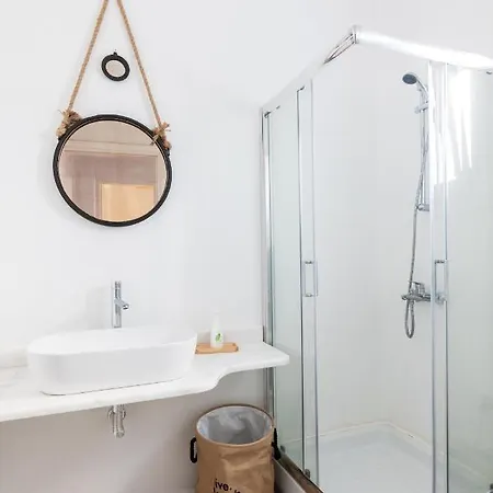 Ryakia Villa, 5 Min Away From Super Paradise Beach Villa Mykonos Town