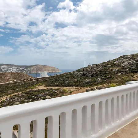 Villa Ryakia Villa, 5 Min Away From Super Paradise Beach